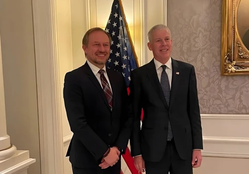 Polska i USA umacniają współpracę w energetyce jądrowej i bezpieczeństwie gazowym