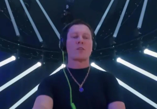 Światowej sławy DJ zagra na stadionie Legii Warszawa. 