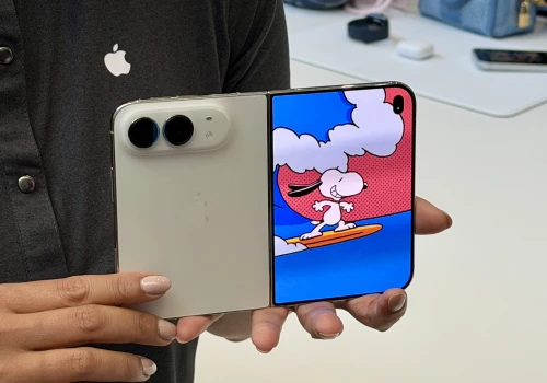 Craig Federighi: iPhone Duo może zastąpić iPada mini w codziennym użytkowaniu