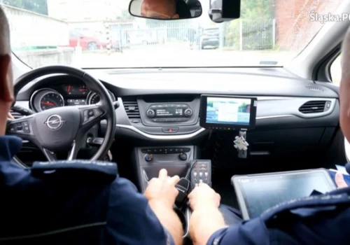 Mieszkaniec Katowic pędził ponad 230 km/h na ekspresówce. Policjanci zatrzymali kierowcę Volkswagena Arteona