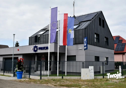 Policja bliżej mieszkańców. Nowy posterunek w Kliniskach Wielkich (ZDJĘCIA)