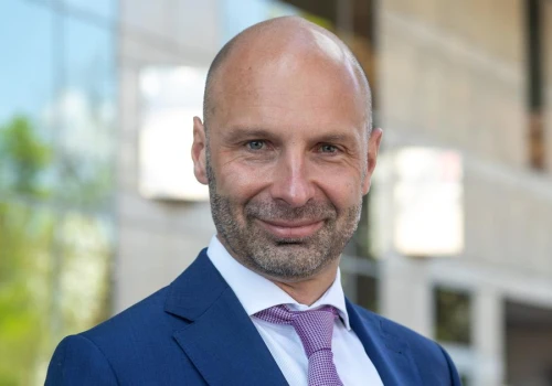 Grupa Kęty przejmuje włoską grupę METRA za nawet 450 mln EUR. Liczy na synergie
