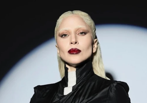 Lady Gaga w tajemnicy została mamą. Paparazzi wypatrzyli ją z noworodkiem