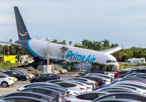 Amazon reaguje po katastrofie w Miami. Zawiesza współpracę
