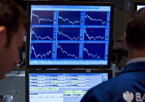 Wyprzedaż spółek półprzewodnikowych osłabiła Wall Street