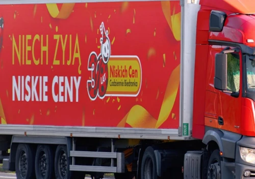 Biedronka zapłaci ponad 500 mln zł kary. Wiemy, jak traktowano kierowców