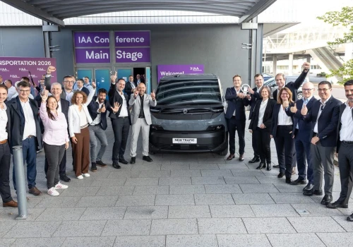 Każdy juror przyznał mu najwyższą ocenę. Nowy Renault Trafic z wielką nagrodą International Van of the Year 2027