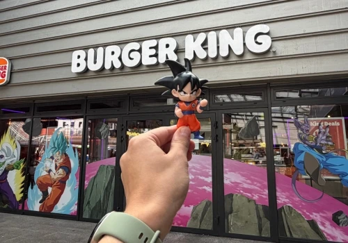 Odwiedziłem Dragon Ball Super w Burger Kingu z Krakowa. Trzeba tam wstąpić
