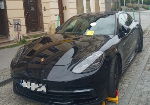 Rząd zaplanował nieuchronność kary za złe parkowanie. Ale ktoś wyciął to z nowelizacji. Zostały ślady