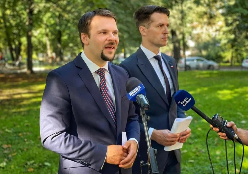 Wybory 2026. Drewnicki atakuje Piątkowską: Lekceważy wielu mieszkańców Krakowa