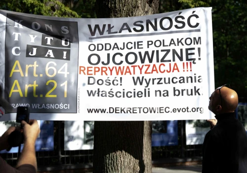 I znów przeciw komunie. Bierut zawsze żywy
