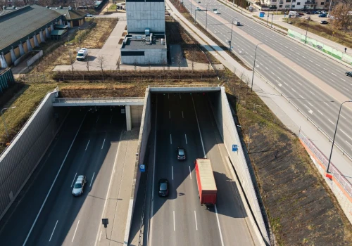 Najdłuższy tunel drogowy w Polsce. Przejechało nim już 150 mln aut