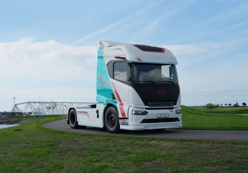 BYD zaprezentował swoje zeroemisyjne pojazdy
