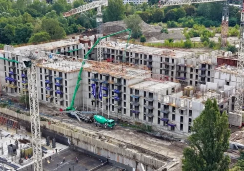 Tak rośnie „Nowy Szczepin”. Poprzemysłowy teren zmienia się w osiedle