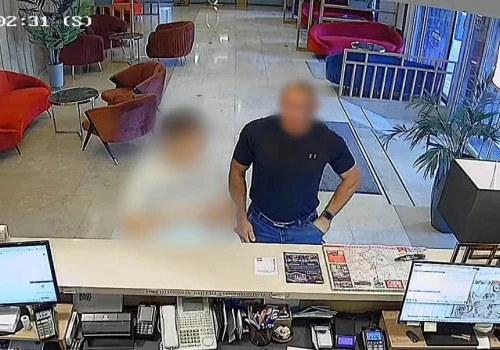 Zmienił tożsamość i wygląd. Krakowscy „Łowcy Głów” namierzyli groźnego przestępcę