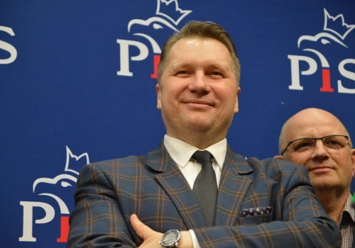 Czarnek chce obowiązkowej służby wojskowej. „Bezwzględnie” zajmie się tym przyszły rząd