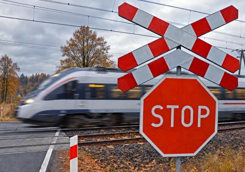 Straż miejska może karać za wykroczenia na przejazdach kolejowych