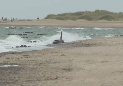 Wojskowy dron na plaży w Rusinowie. Jest ruch prokuratury