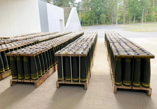 Rheinmetall dostarczy amunicję artyleryjską odbiorcy eksportowemu