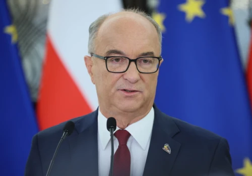 Marszałek Sejmu: Doradzam prezydentowi Nawrockiemu, by zwołał posiedzenie Rady Bezpieczeństwa Narodowego