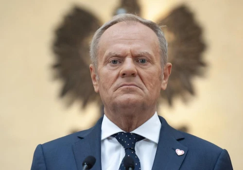 Rząd skieruje do Sejmu projekt windfall tax dla firm paliwowych. 