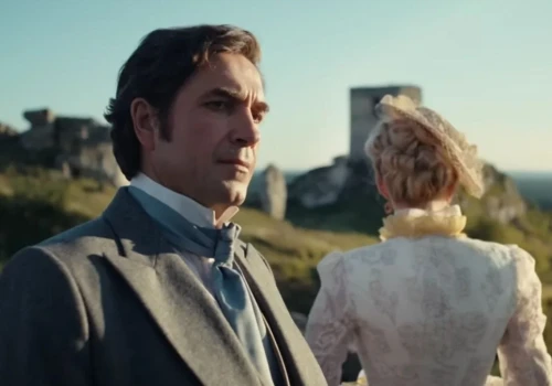 Filmowa Lalka to potwór. Czas trwania to 4 lekcje i przerwa obiadowa