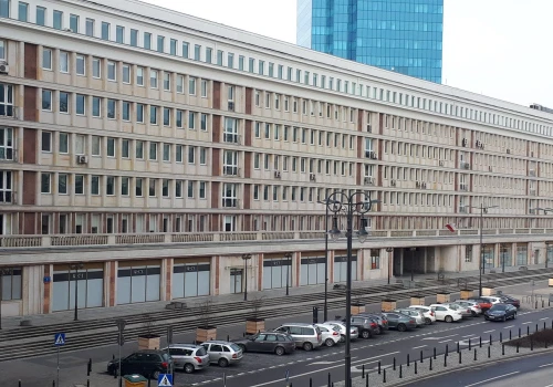 UOKiK sprawdza, czy banki karały klientów za porównywanie ofert. Polska hipoteka i tak droższa i mniej pewna niż niemiecka