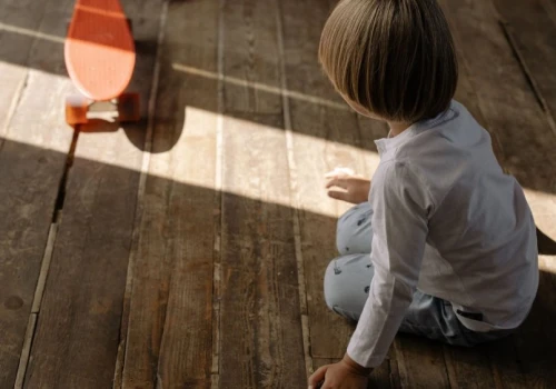 Wychowuje 6-latka w akademiku. Ludzie myślą, że żyje na jednej wielkiej imprezie