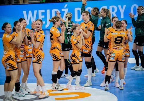 Elmas-KPS APR Radom zagra o pierwsze punkty w Lotto Superlidze Kobiet. Rywalki są tuż obok w tabeli
