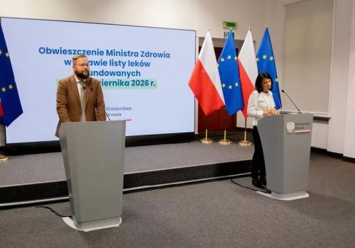 24 nowe terapie w refundacji od października. Co z lekami dla seniorów