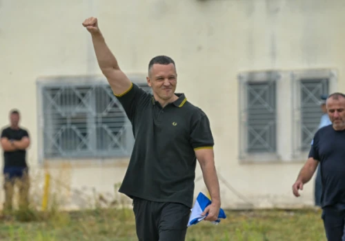Skazany neonazista opuścił więzienie. Zapowiada powrót do polityki
