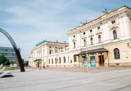 Nie Wrocław i nie Warszawa. To miasto ma najpopularniejszy dworzec w Polsce