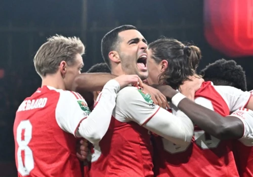 EFL Cup. Sześć goli w meczu Arsenalu. Nerwówka Liverpoolu