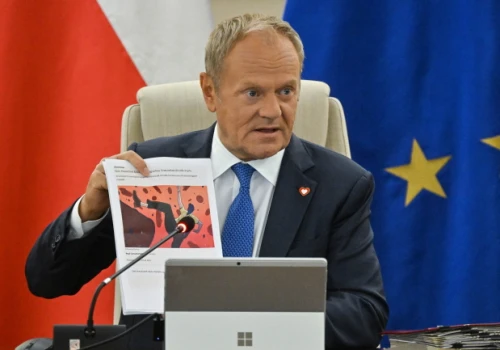 Premier: „Financial Times” opisał jeden z największych skandali w historii Polski