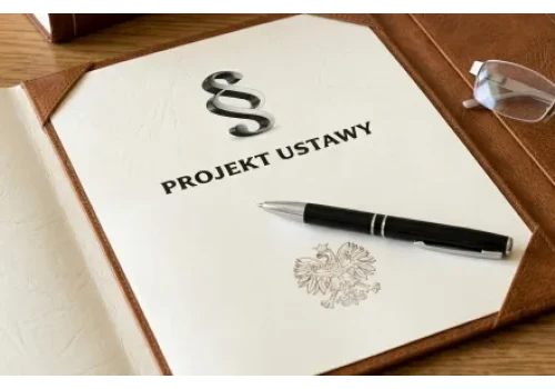 Wyższy limit podatkowy przy sprzedaży i rewolucja w opłatach za nocleg. Co szykuje rząd?
