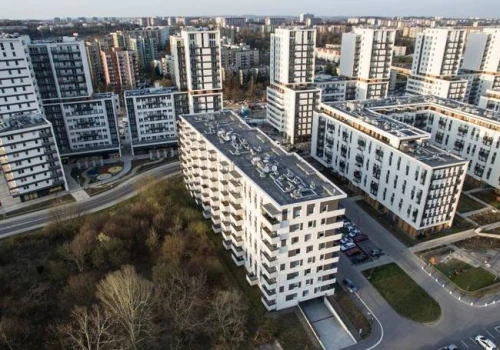 Skarbówka żąda podatku i od wspólnoty, i od mieszkańców