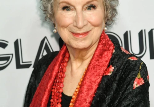 Margaret Atwood o wolności, władzy i lęku. 10 cytatów autorki „Opowieści podręcznej”, które nie pozostawiają złudzeń