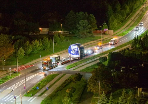 Pol-Mak uruchamia drugą maszynę w Iławie. Sprowadził cylinder z Brazylii