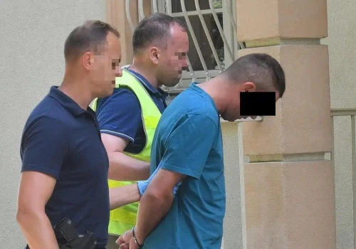 Na drodze krajowej zginęli ojciec i 2-letni syn. Kierowca miał pędzić 150 km/h