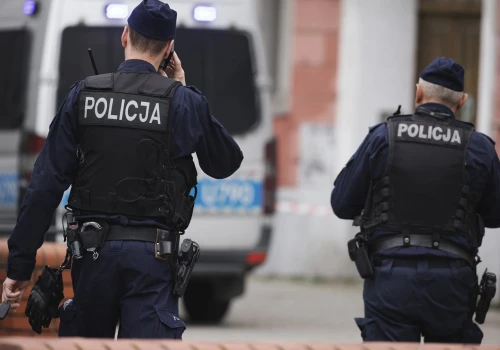 Makabryczne odkrycie w Ośnie Lubuskim. Przechodnie znaleźli półnagie ciało kobiety