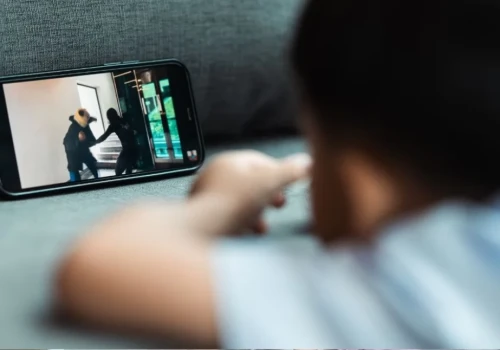 Facebook, TikTok, Instagram. Dzieciaki przykute do platform