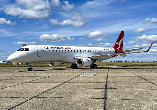 Pierwszy E190 QantasLink dotarł do Australii. Koniec ery Fokkerów coraz bliżej