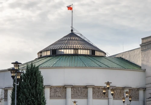 Żarty się skończyły. Sprawą Brzoski zajmie się Sejm, właściciel Facebooka rejteruje