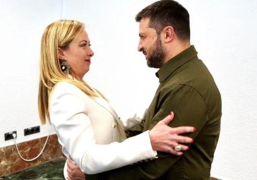 Włochy: Koniec pomocy dla Ukrainy? „Rząd Meloni wycofuje się z frontu koalicji chętnych”
