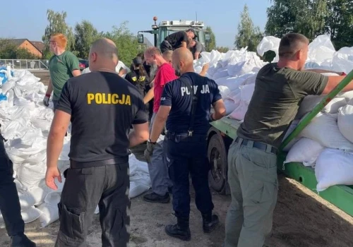 Policjanci chcą pieniędzy z ochrony ludności
