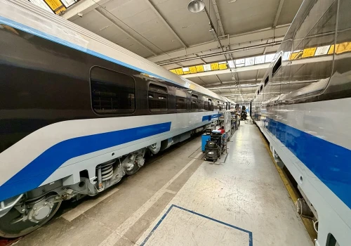 FPS. Pierwsze nowe wagony PKP Intercity na testach, kolejne w produkcji