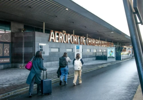 Ten paraliż lotniska utrudnia podróżowanie. Polacy mogą stracić 33 loty