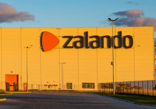 Zalando zwolni 2700 osób. Pracę straci około 500 Polaków