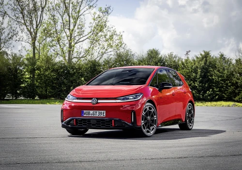 326 KM i napęd na tył. Takiego „sportowca” Volkswagen jeszcze nie miał!