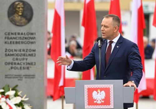 Prezydent: Wojna hybrydowa może być przygotowaniem do tego, co wydarzyło się w 1939 r.